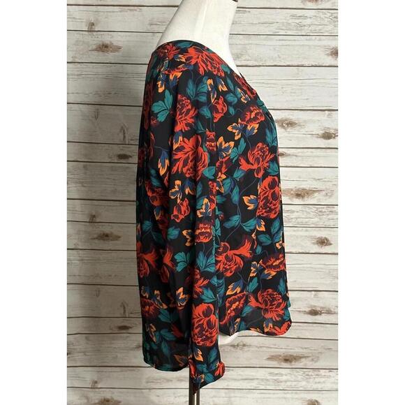 Torrid georgette pintucked button-front floral peasant blouse Size 00/M/10 - Picture 4 of 6